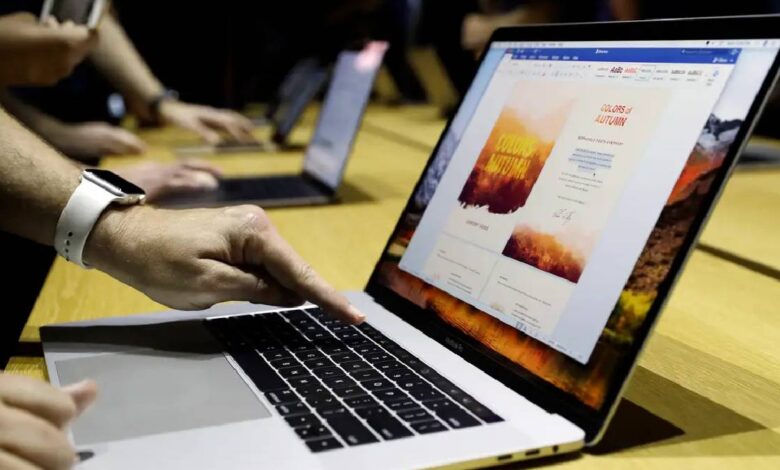 كيف تقوم بمسح جهاز كمبيوتر ماك وإعادة تعيينه إلى إعدادات المصنع؟