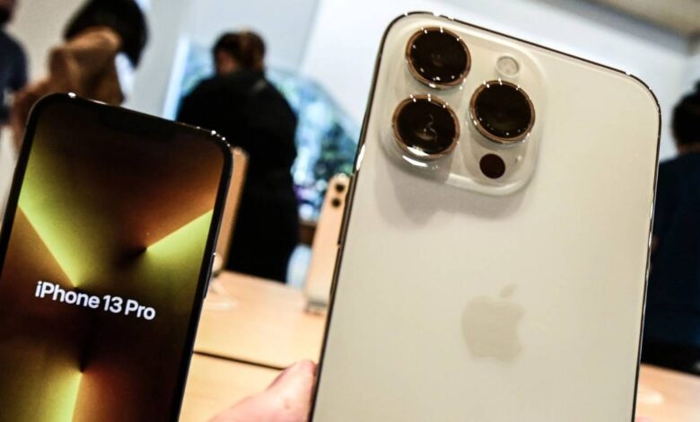 آبل تخفض إنتاج آيباد لتزويد iPhone 13 بالرقائق ، بحسب تقرير